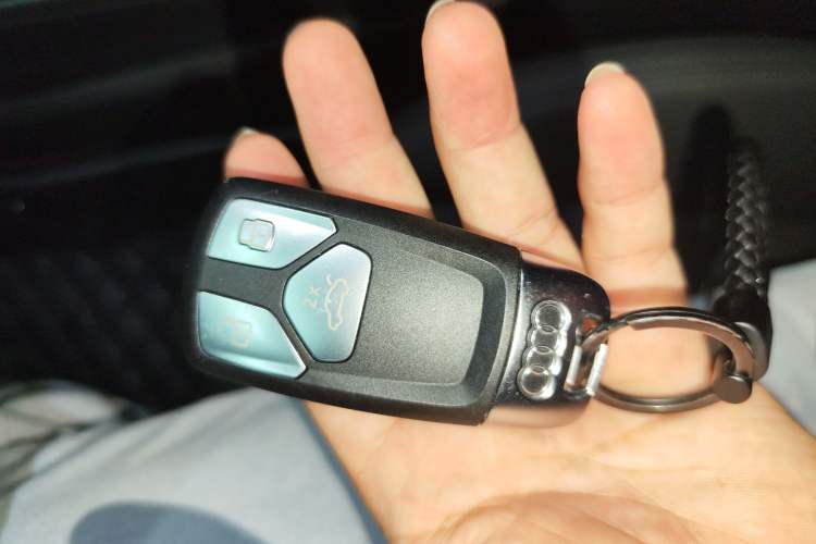 Used Audi A5 2023 Coupe 40 TFSI Fashionable and Dynamic Model Vehicle Key