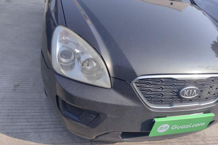 Used Kia Carens 2011 1.6L 5-seat Automatic Luxury Edition
