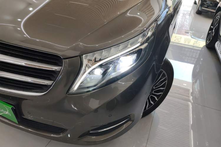 Used Mercedes-Benz V-Class 2017 V 260 L Prestige Extended Edition