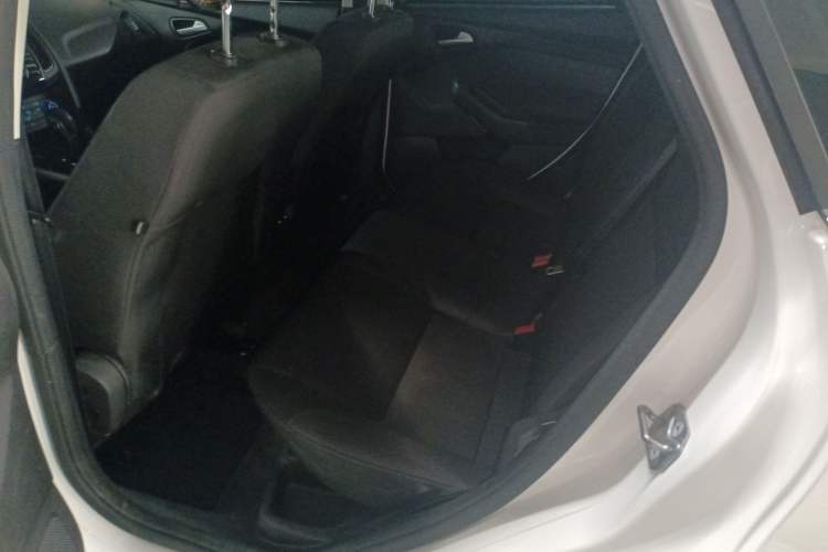 Used Ford Focus 2018 Hatchback Classic 1.6L Automatic Comfort Plus SmartDrive Edition