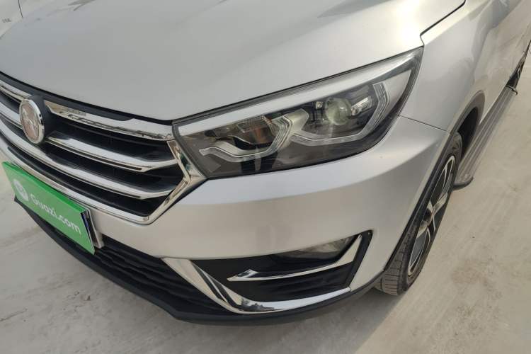 Used Hanteng X5 2018 1.5T CVT Luxury Edition Left Front Headlight