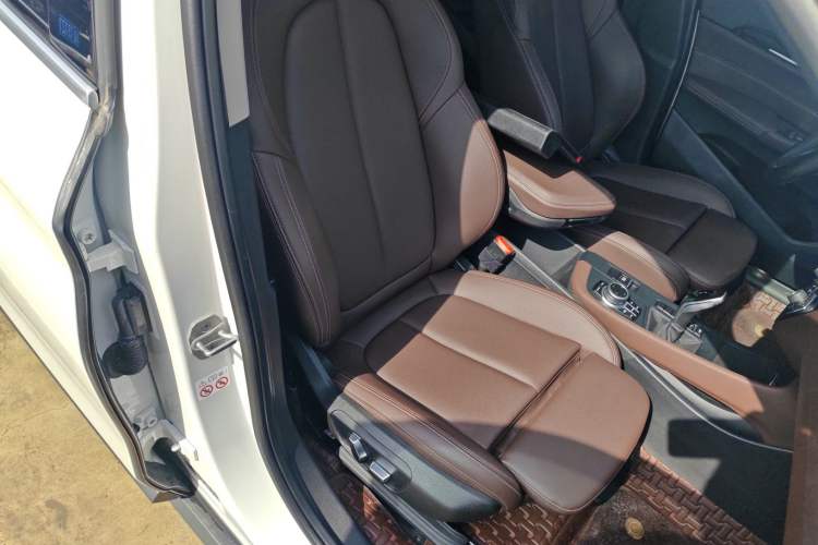 Used BMW X1 2021 Restyled sDrive25Li Leading Edition Right Front Seat