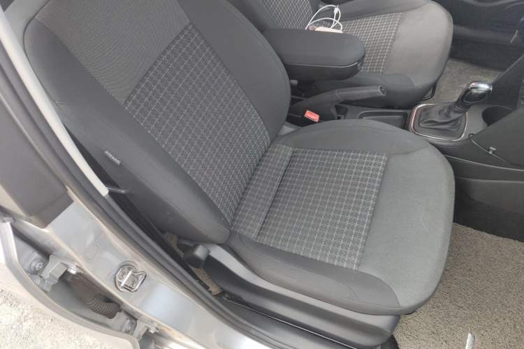 Used Volkswagen Polo 2014 1.4L Automatic Comfort Edition