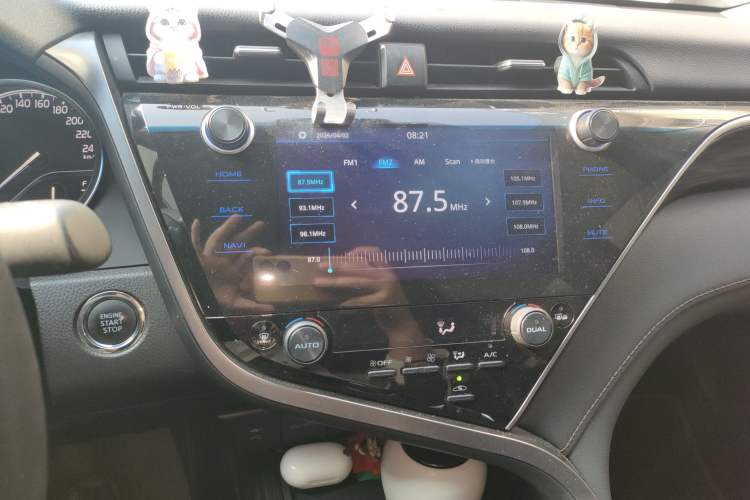 Used Toyota Camry 2019 2.0G Luxury Edition China VI Standard Audio And AC Panel