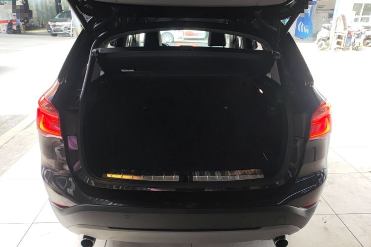 Used BMW X1 2018 sDrive20Li Leading Model