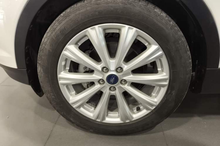 Used Ford Kuga 2018 EcoBoost 180 Two-Wheel-Drive Luxury Wing Edition