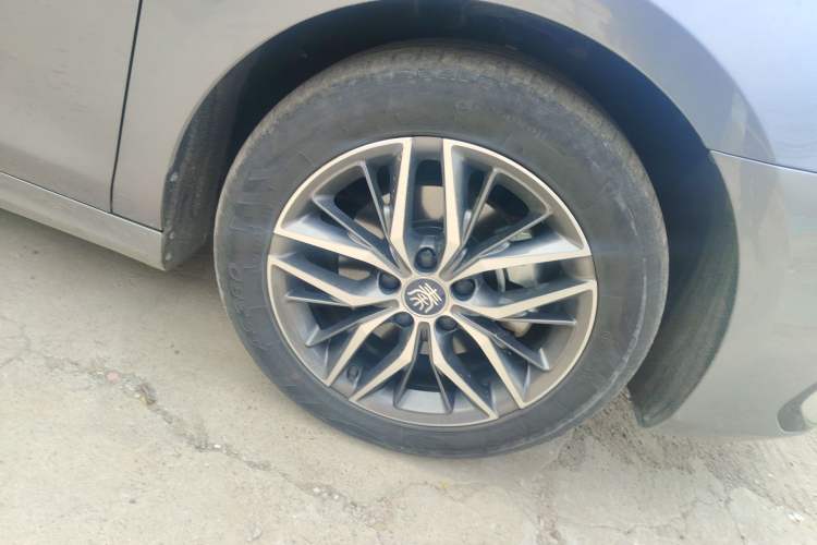 Used BYD Qin PLUS 2021 EV 500KM Premium Model