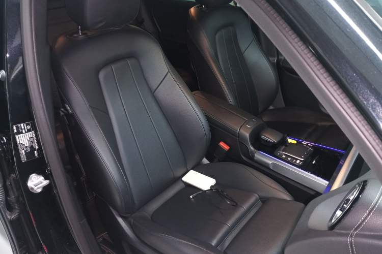 Used Mercedes-Benz EQB 2022 EQB 260 Right Front Seat