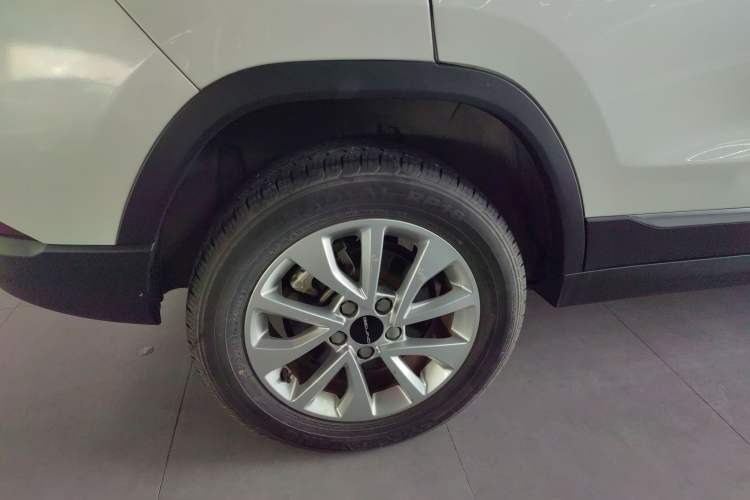 Used BAIC Beijing X3 2019 1.5T CVT Glory Edition
