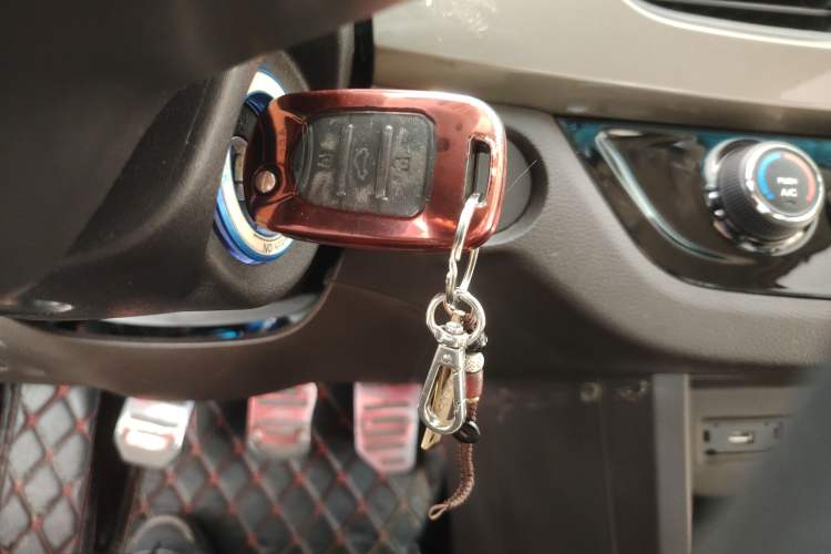 Used Baojun 310W 2017 1.5L Manual Fashion Edition China VI