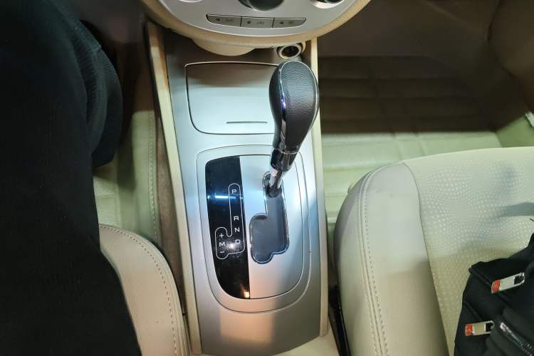 Used Buick Excelle 2013 1.5L Automatic Classic Model