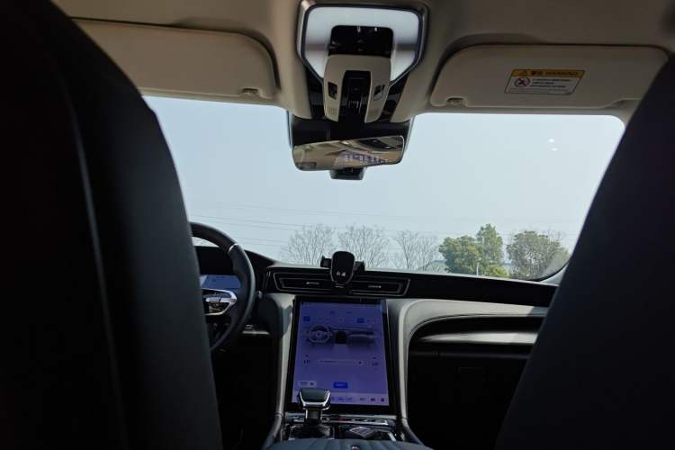 Used Hongqi H6 2024 2.0T ZhiMei Edition
