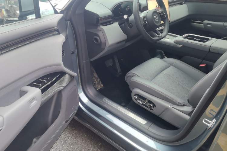 Used Zeekr 7X 2025 75 kWh Rear-Wheel Drive Intelligent Driving Version