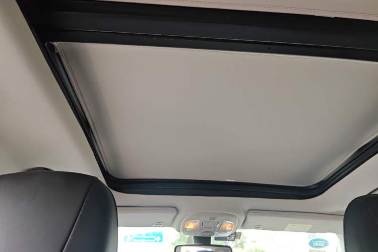 Used Jeep Compass 2017 200T Automatic Family Enjoyment Four-Wheel Drive Edition Headliner