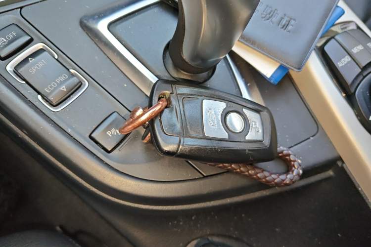 Used BMW 3 Series 2014 320Li Fashion Model