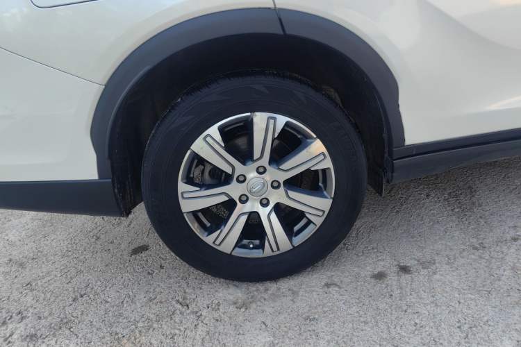 Used GAC Trumpchi GS7 2017 320T Two-Wheel-Drive Luxury Smart Connectivity Model
