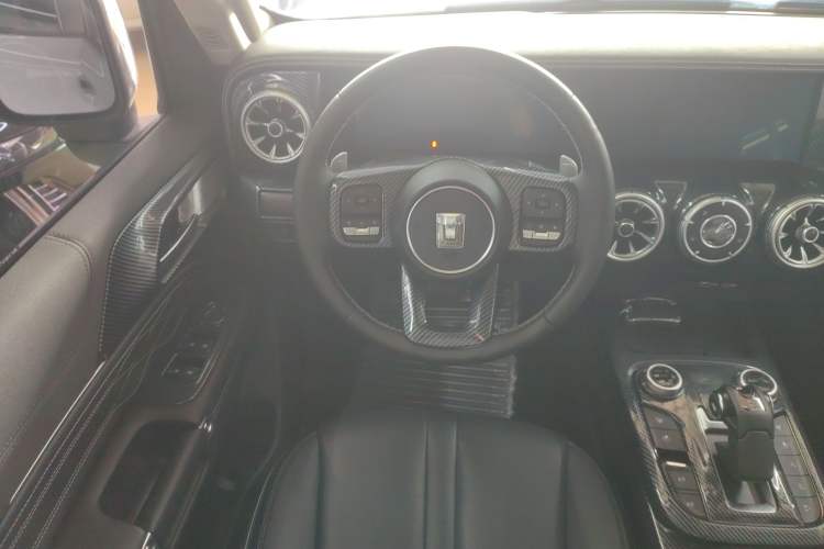 Used Tank 300 2021 City Edition 2.0T—Truly Stylish
