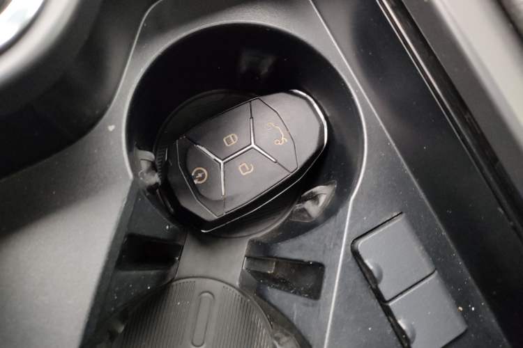 Used Lynk & Co 02 2018 1.5T DCT Two-Wheel Drive Pro Version China V Emission Standard