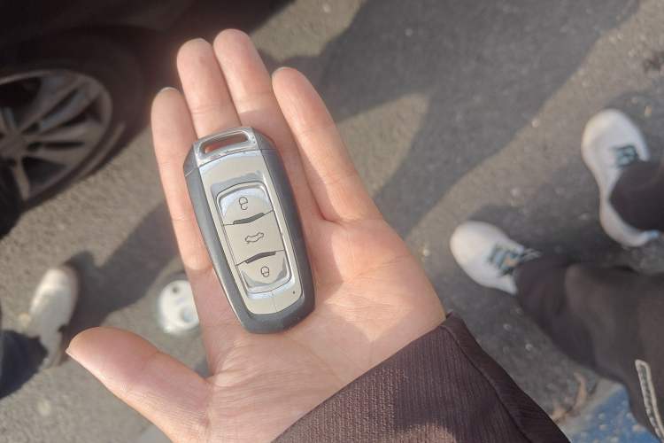 Used Geely Auto Emgrand 2014 Sedan 1.5L Manual Elite Model