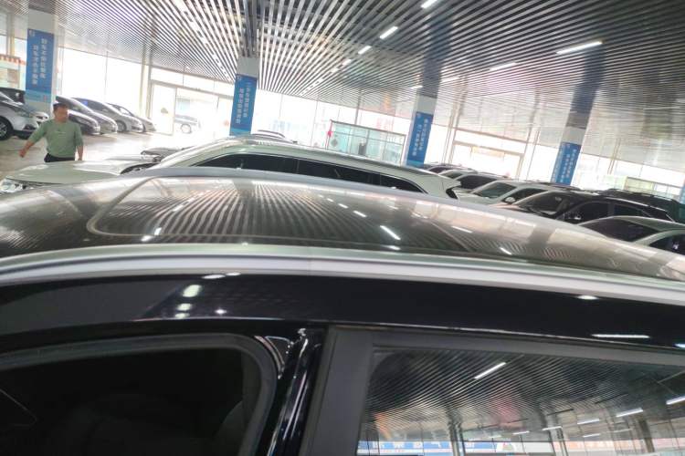 Used Sinotruk VGV U70 2021 1.5T Automatic Youyue Edition 7-Seater Roof