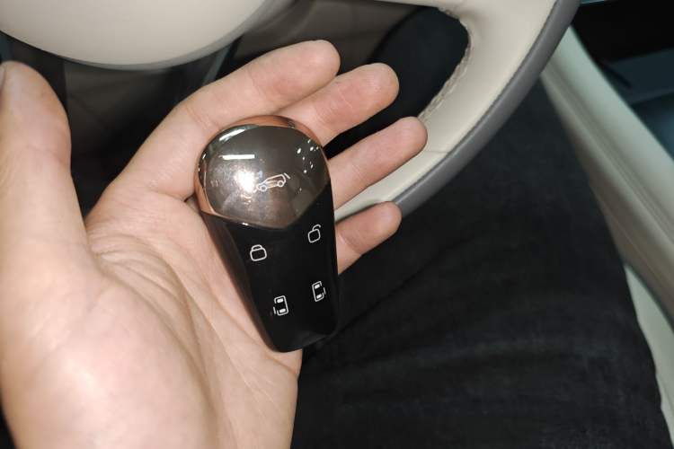 Used VOYAH Dream 2022 0-Emission Edition Dream+ Smart Range Package – 605 km