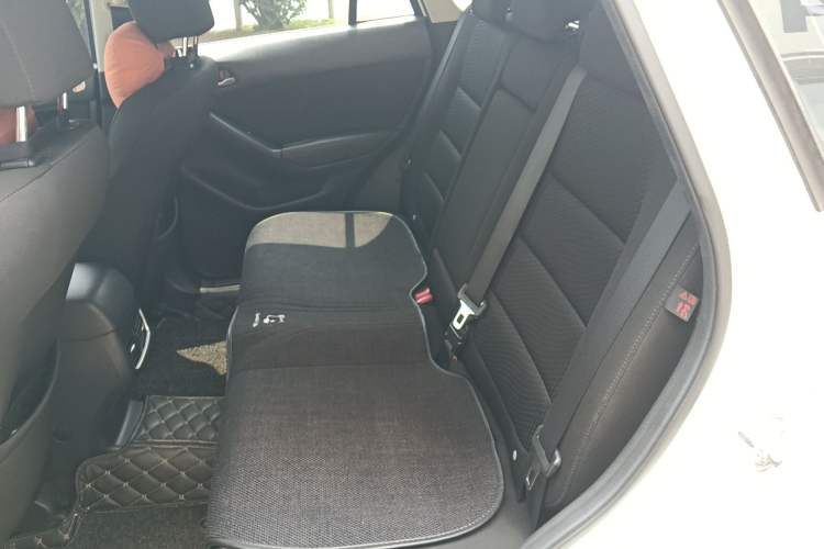 Used Mazda CX-5 2015 2.0L Automatic Two-Wheel Drive Urban Version