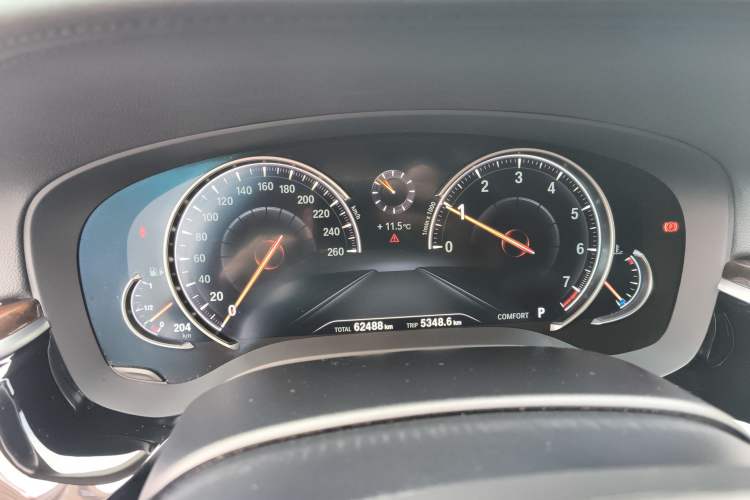 Used BMW 5 Series 2018 525Li Luxury Package