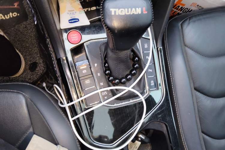 Used Volkswagen Tiguan L 2019 330TSI Automatic Two-Wheel Drive Smart Luxury Version China VI Standard