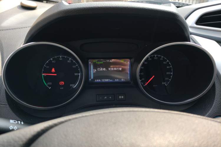 Used BYD Yuan New Energy 2019 EV360 Smart Connect Leading Model