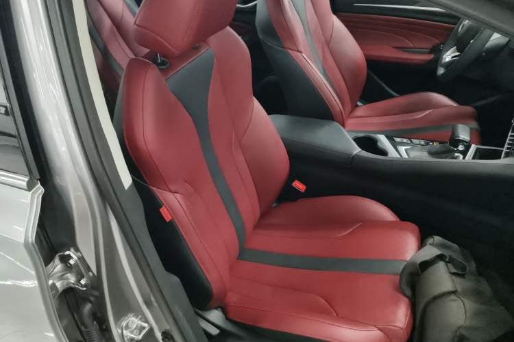 Used CHANGAN Eado 2021 PLUS Blue Whale NE 1.4T GDI DCT Flagship Model
