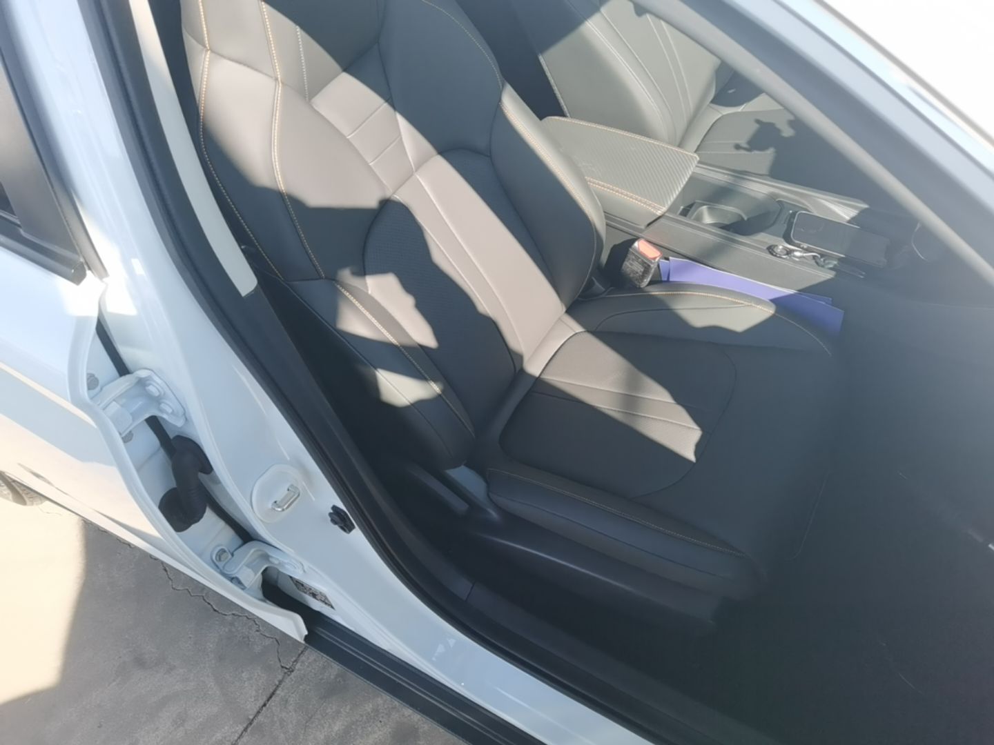 Dongfeng Aeolus Yixuan 2025 1.5L Automatic Luxury Version - Luxury — снимка 19