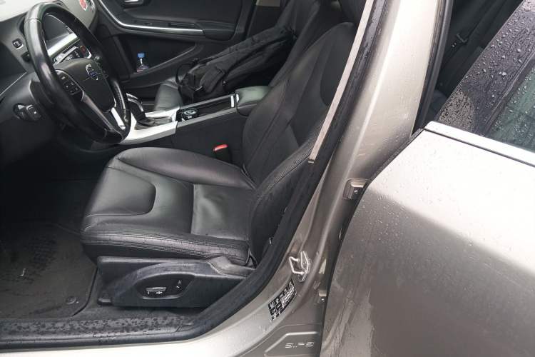 Used Volvo S60 2014 S60L 2.0T Smart Drive Edition Left Front Seat