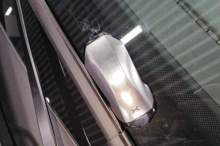 Used XPeng X9 2025 740 Ultra-Long Range Max
