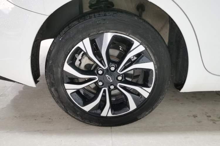 Used Chevrolet Monza 2020 Light Hybrid RS 330T Automatic Comfort Edition