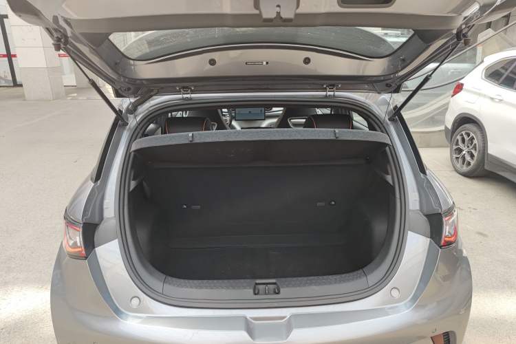 Used BYD Dolphin 2021 405 km Fashion Edition
