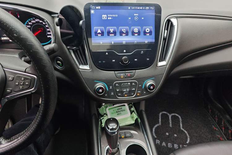 Used Chevrolet Malibu XL 2017 1.5T Automatic Ruichi Edition Audio And AC Panel