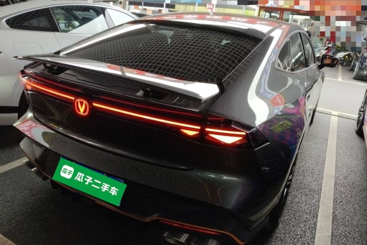 Used Changan UNI-V 2025 Model Third-Generation 1.5T 500Bar Prestige Sports Edition
