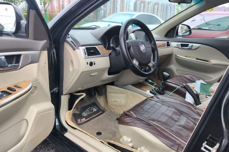 Used Buick Excelle 2015 1.5L Manual Classic Trim Driver Seat