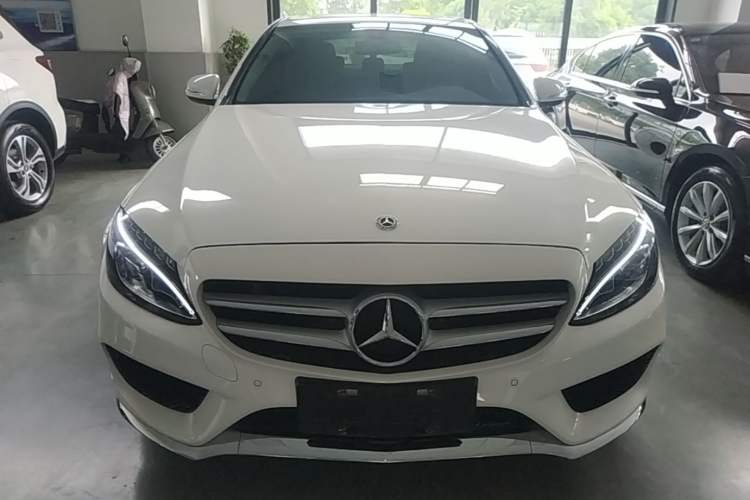 Used Mercedes-Benz C-Class 2017 Restyled C 180 L Fashion Edition Sport Version
