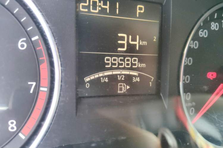 Used Volkswagen Polo 2016 1.6L Cross Polo Automatic