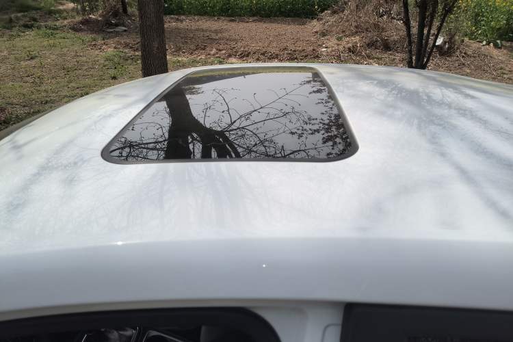 Used Roewe i5 2020 1.5L Automatic 4G Connected Linghao Edition