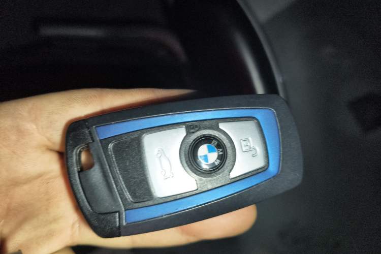 Used BMW 3 Series 2018 320Li Leading Model M Sport Package
