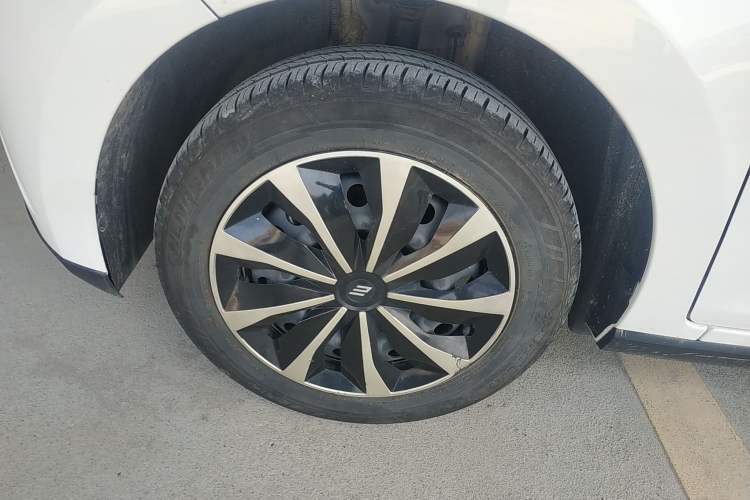 Used JMEV Xiao Qilin 2024 201km Comfort Version Exterior 3