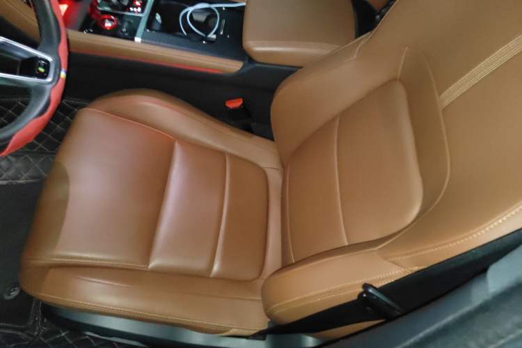 Used Jaguar XFL 2021 XFL 2.0T P250 Two-Wheel-Drive Elite Sport Edition Left Front Seat