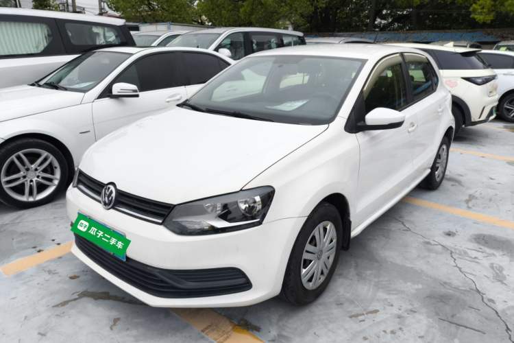 Used Volkswagen Polo 2014 1.4L Manual Fashion Edition