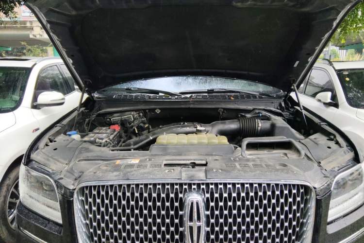 Used Lincoln Navigator 2019 3.5T Prestige Version China VI Standard