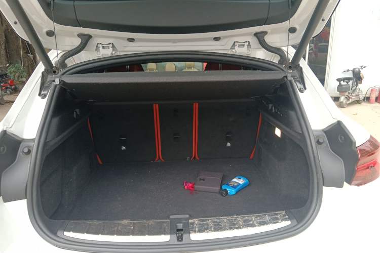 Used BMW X2 2021 sDrive25i Luxury Model with M Sport Package Trunk