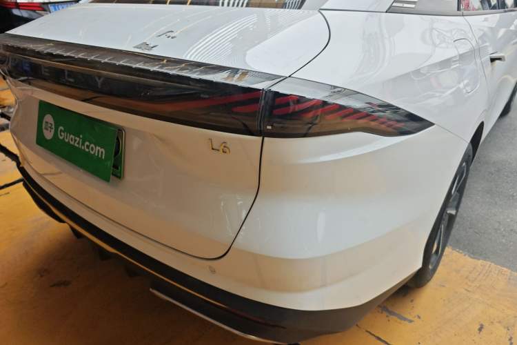 Used Geely Galaxy L6 2023 60km PLUS Exterior 3