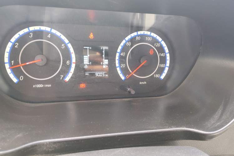 Used Chana Ruixing M60 2023 1.5L GDI Comfort-Class Passenger Vehicle 6/7 Seats