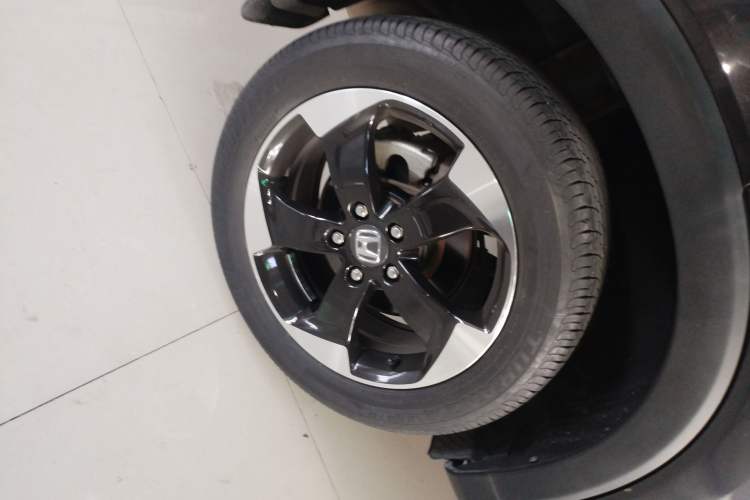 Used Honda Vezel 2016 1.8L CVT Front-Wheel Drive Pioneer Edition